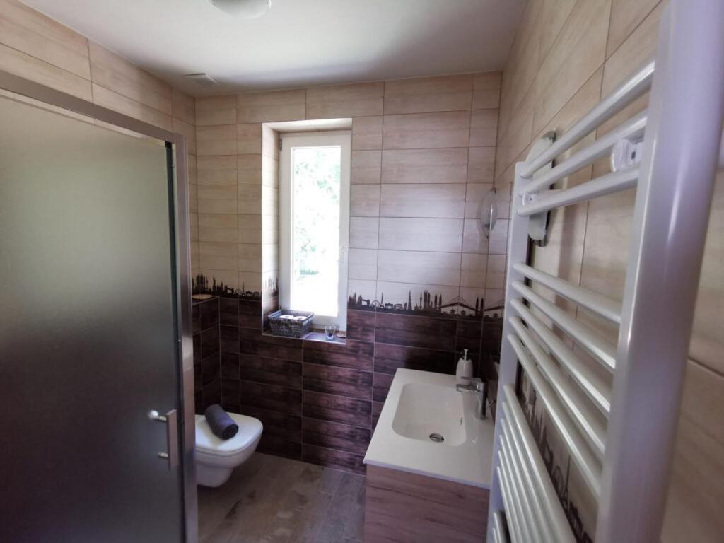 Dioliget Cottage Sarvar Exterior photo